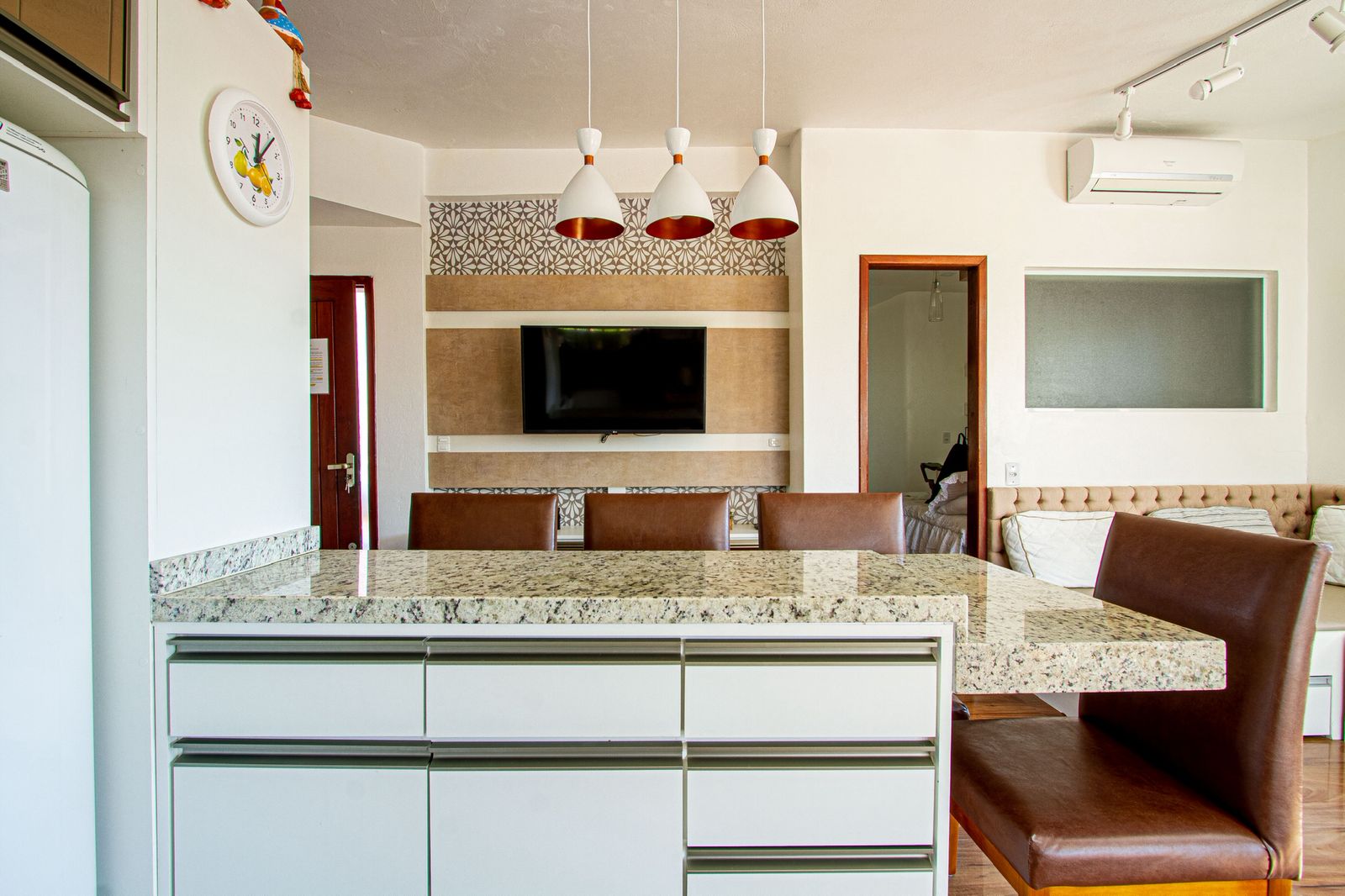 WhatsApp Image 2025-11-26 at 15.39.53 (1)