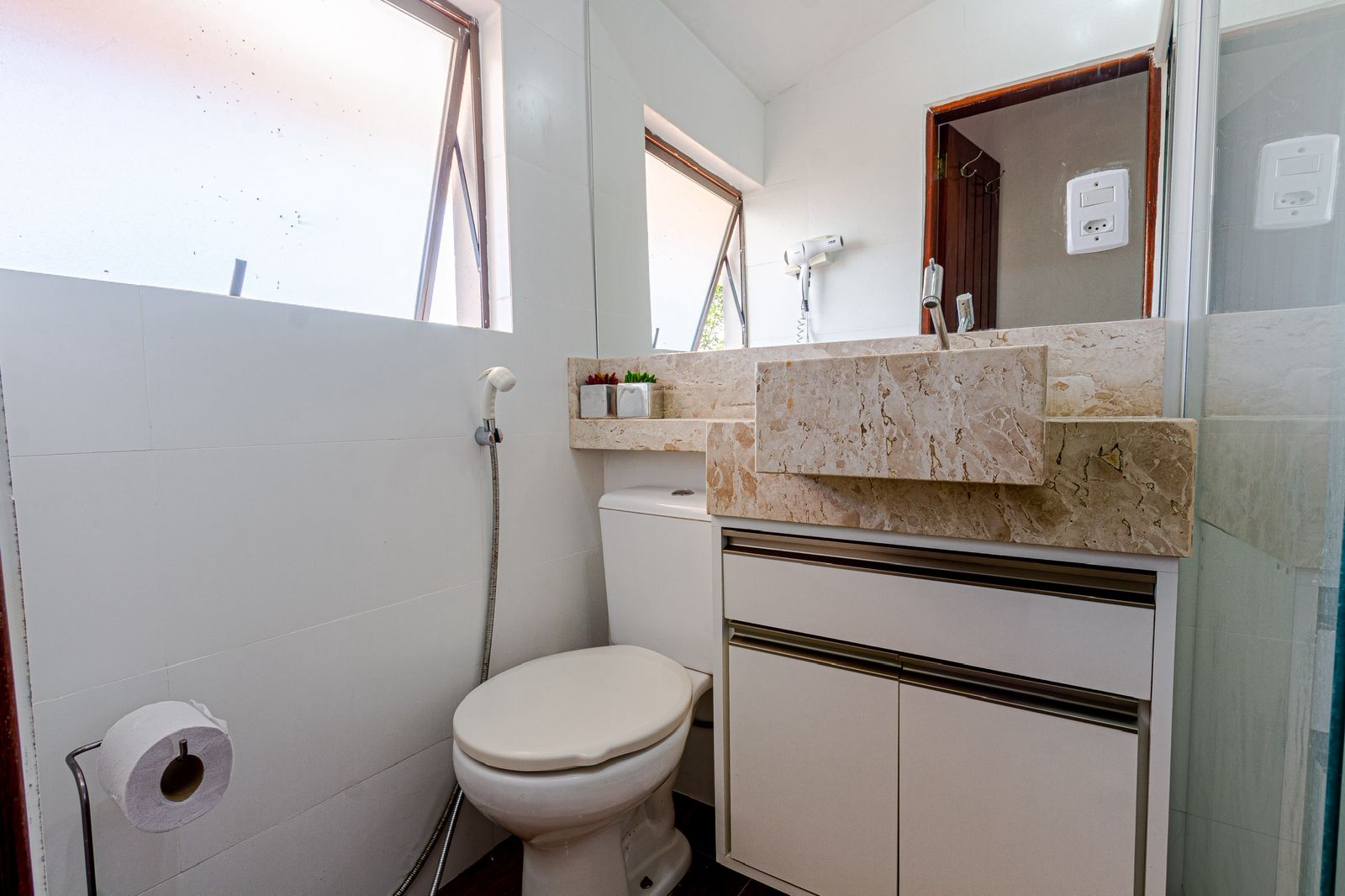 WhatsApp Image 2025-11-26 at 15.39.57 (3)