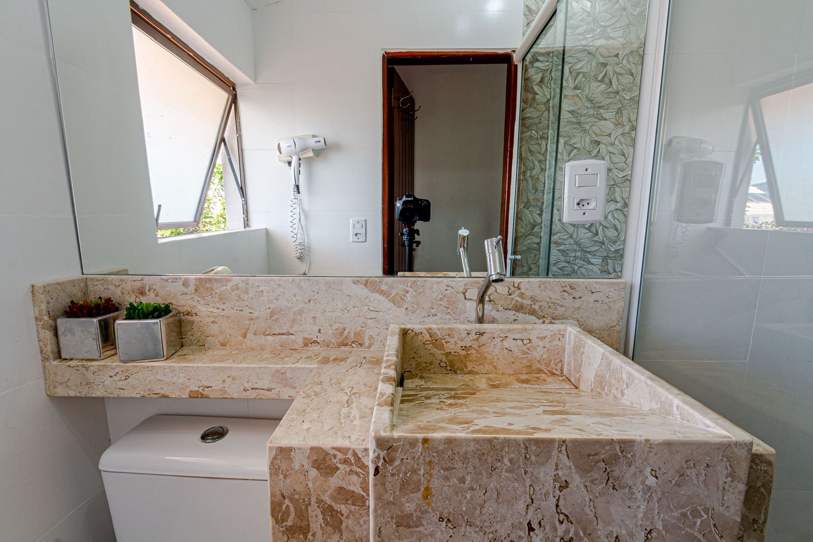 WhatsApp Image 2025-11-26 at 15.39.58