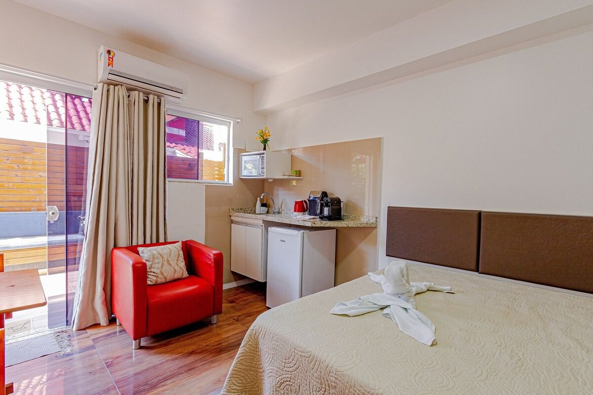 imgi_8_535b9595-74df-43c6-86fa-6841fbf1fef3